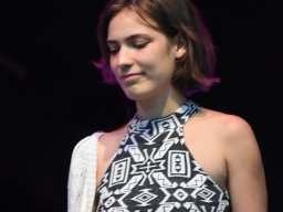 thumb_DSC_194242400
